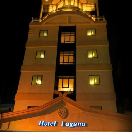 Hotel Laguna Tanjungpinang Exteriör bild